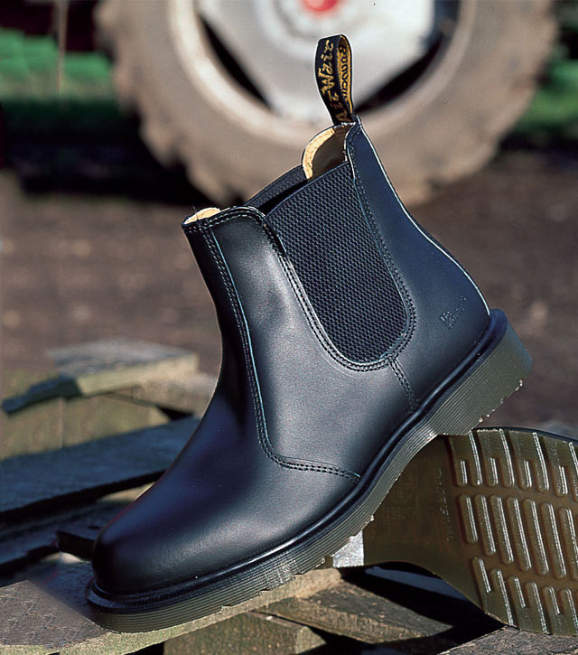 Dr Marten Pull-On Boot - 