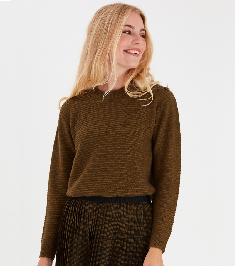 Ribbed Pullover - 