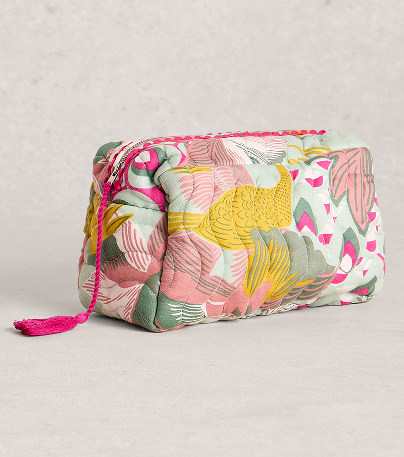 Shelby Quilted Wash Bag - Green Multi